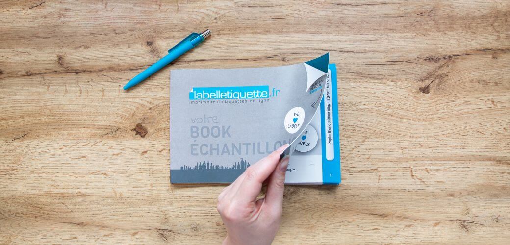 Échantillons-gratuits-de-livres-pour-étiquettes