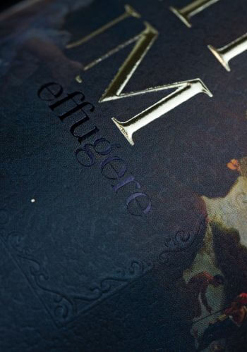 Étiquettes-de-vin-avec-dorure-galbée-à-chaud-Infinitum