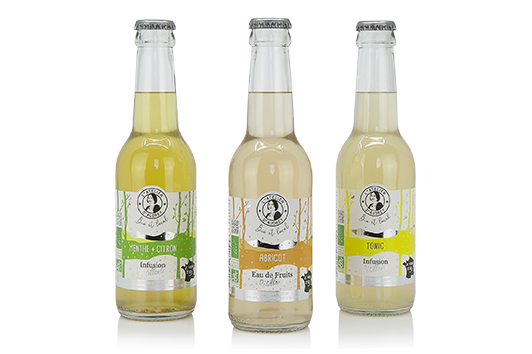 étiquettes bouteilles boissons