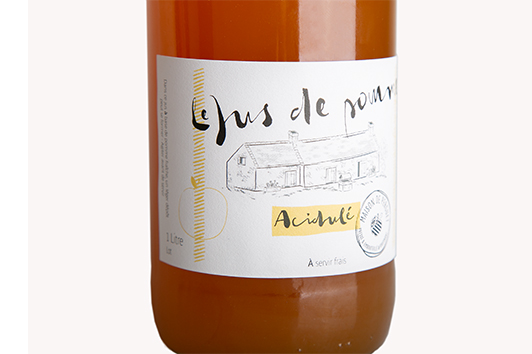 étiquettes bouteilles boissons